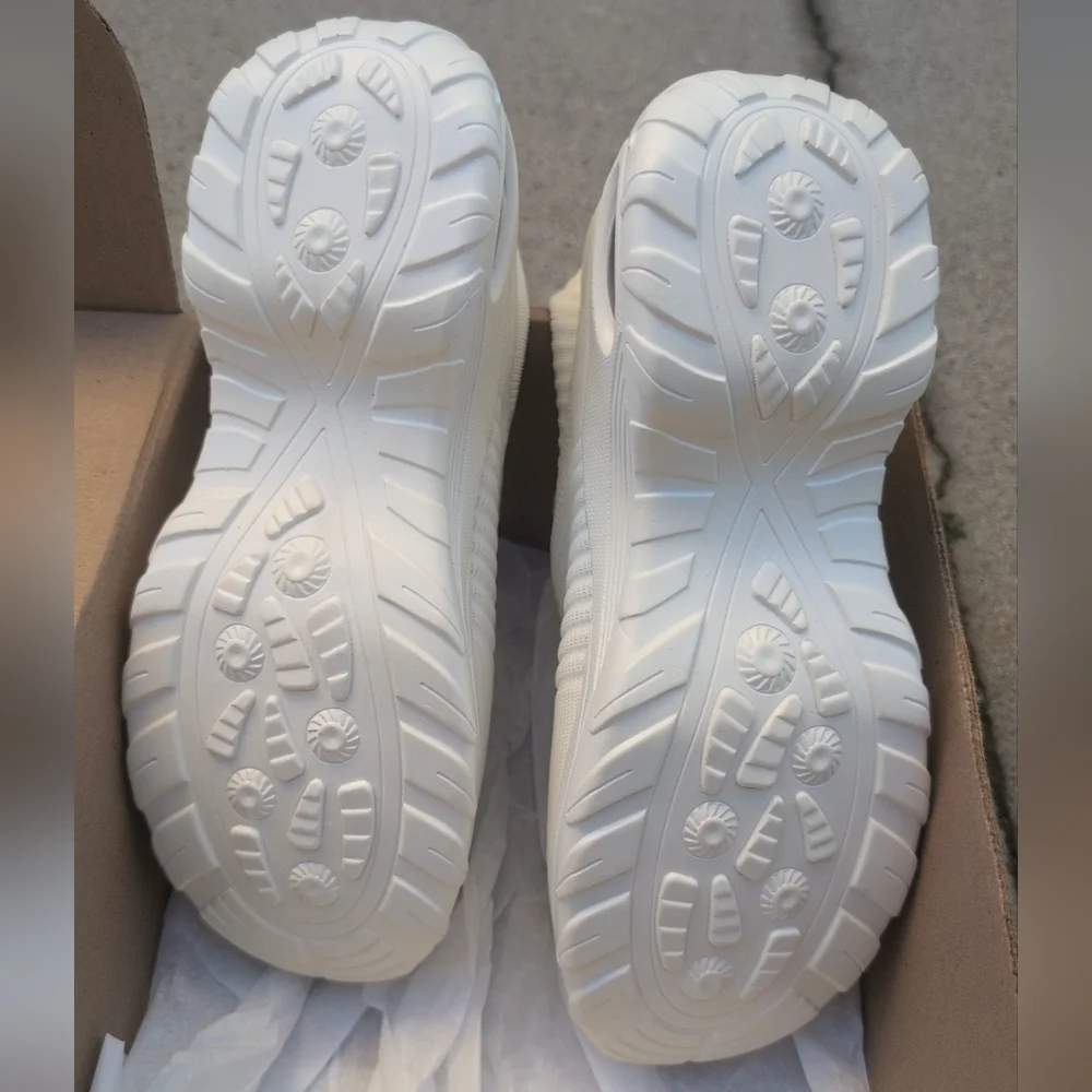 Women's White Slip-On Sneakers Size 40 (9-9.5)